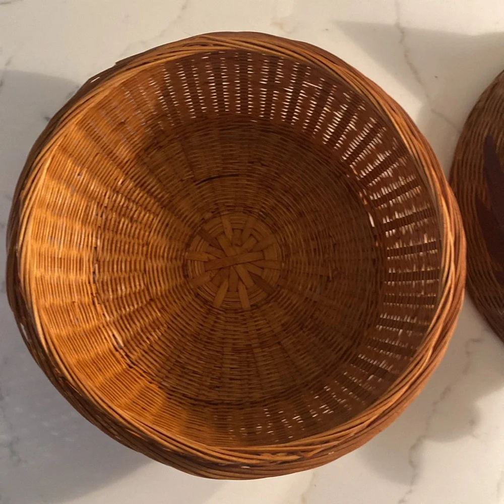 Vintage Chicken Basket with Lid